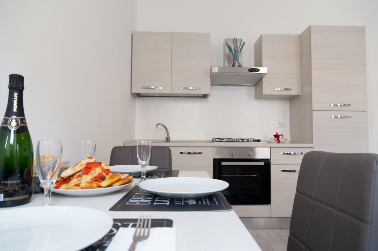 Casa Anna By Home080 - Puglia Mia Apartments Monopoli Ngoại thất bức ảnh